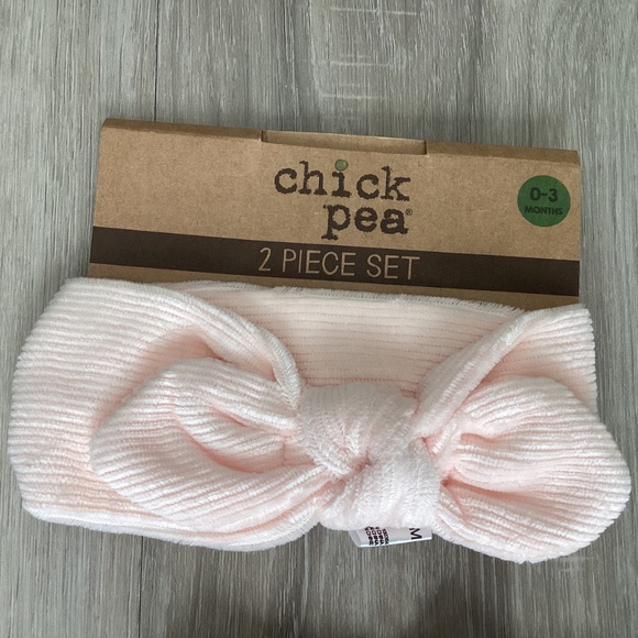 CHICKPEA Baby Girls Cozy Footed Coverall with Headband, 2 Piece Set - Picture 4 of 6